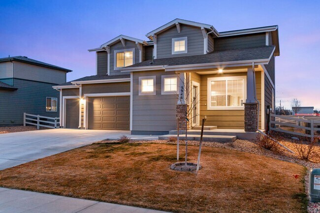 Building Photo - Upgraded Home with 3 Beds, 3 Baths, & 3-Ca...