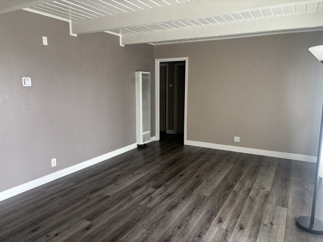 Foto del edificio - 1018 Badgley Dr