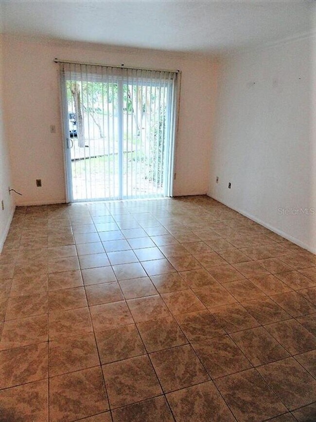 Foto del edificio - Great 1br//1bath unit in Tumblin Creek