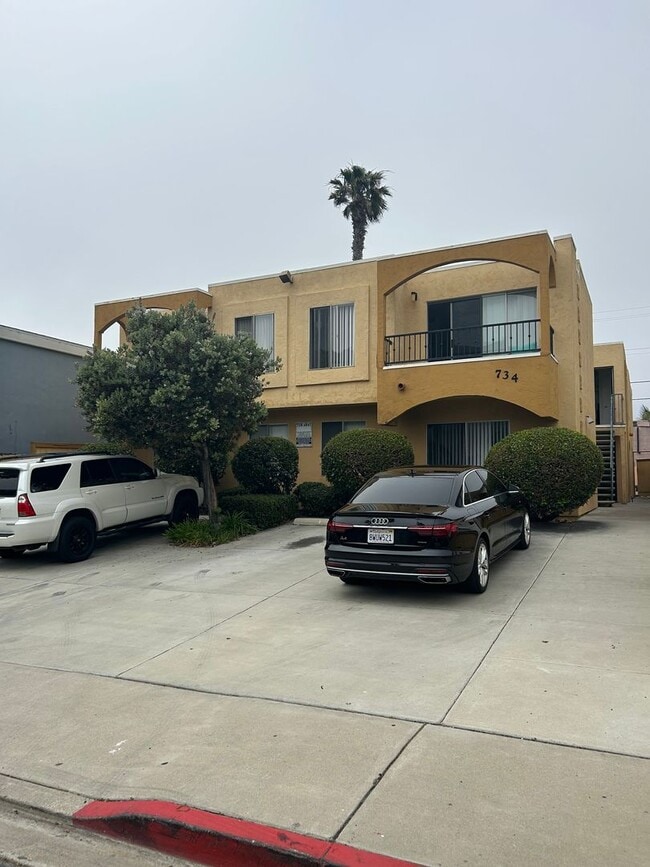 Building Photo - First Floor 2 Bedroom, 2 Bathroom on Sapphire with Parking