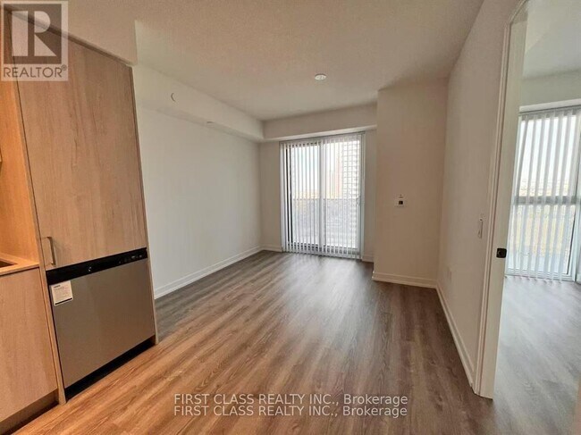 Photo du bâtiment - 195 Commerce St