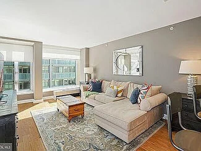 Foto del edificio - 1101 3rd St SW