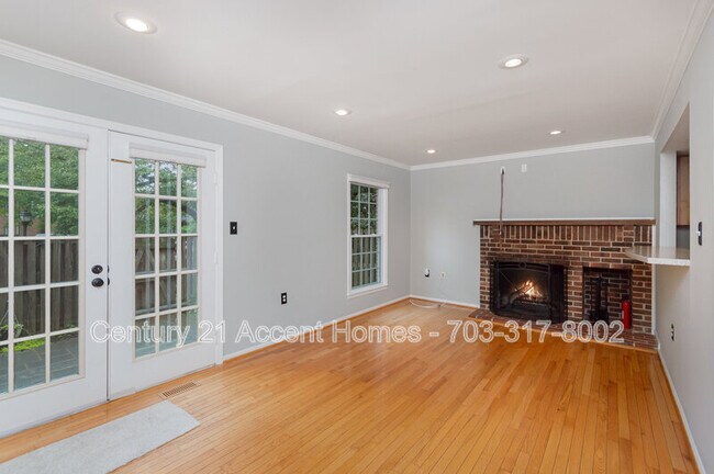 Building Photo - 2514 S Arlington Mill Dr