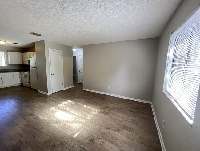 Foto del edificio - 5324 Westchase Ct