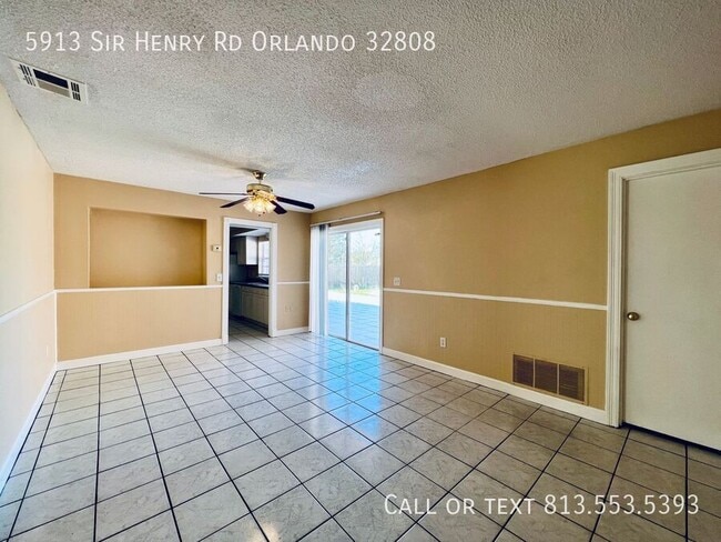 Foto del edificio - 5913 Sir Henry Rd