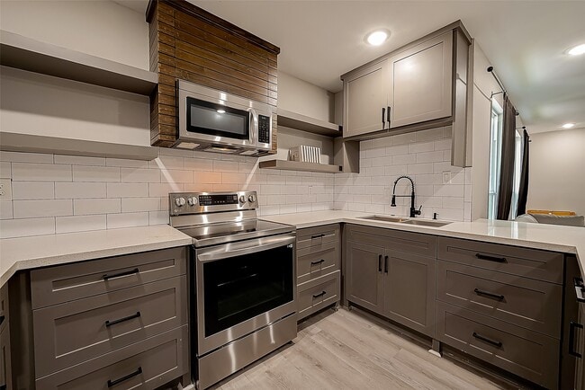 Foto del edificio - 3014 Delia St