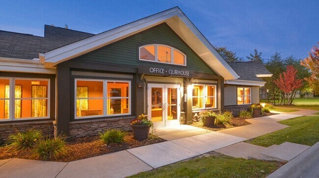Building Photo - 4776 Centerville Rd
