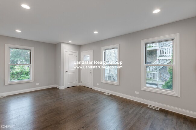 Foto del edificio - 2122 W 21st St