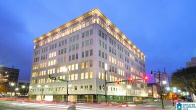Building Photo - 120 19th St N