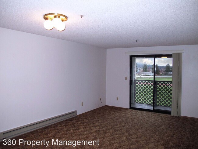 Foto del edificio - 726 E Whidbey Ave