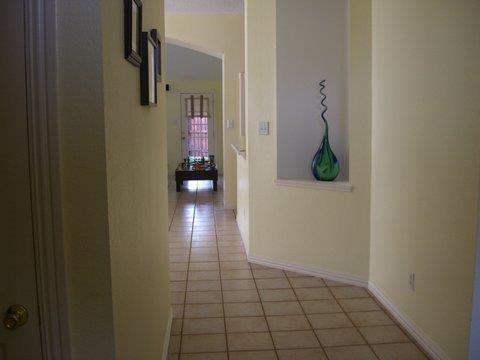 Foto del edificio - 11715 Alexandria Dr