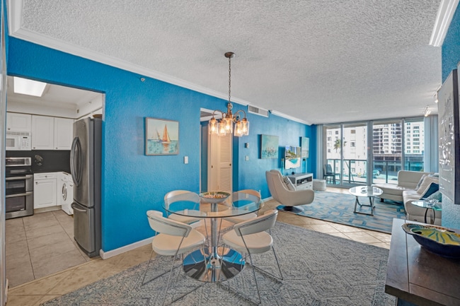 Building Photo - 2501 S Ocean Dr