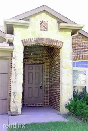 Building Photo - 4 br, 2 bath House - 2228 Torch Lake Drive