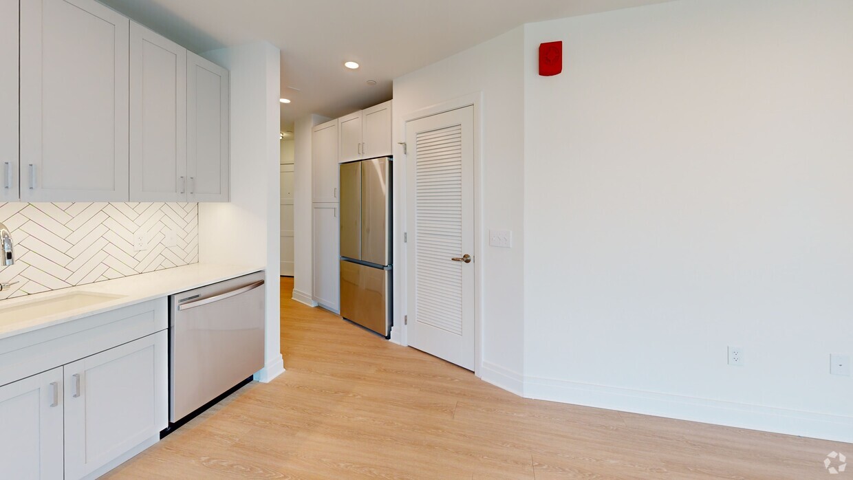 Photo - The Guardian Apartments