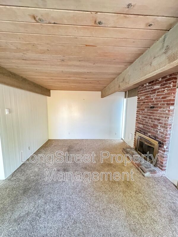 Foto del edificio - 831 NW 26th St