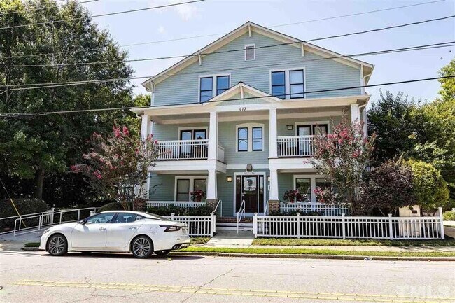 Building Photo - 613 W Cabarrus St