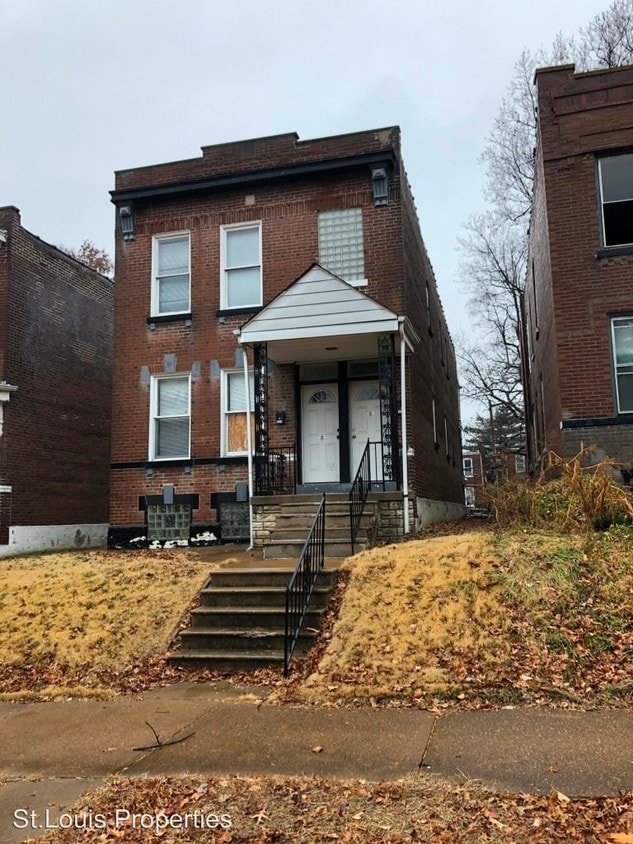 Primary Photo - 3455 Grace Ave