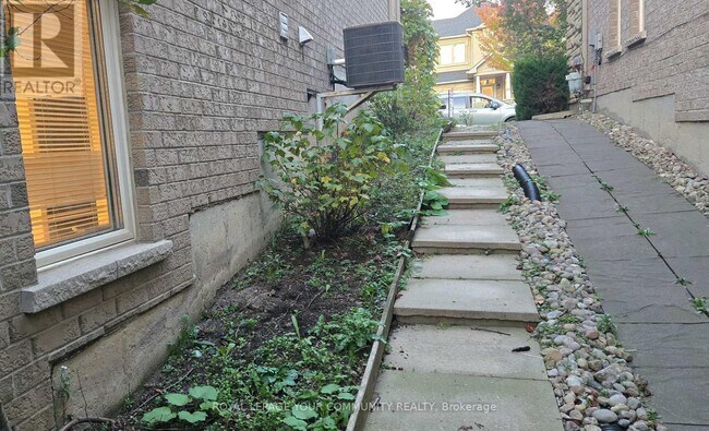 Photo du bâtiment - 20 Seiffer Crescent