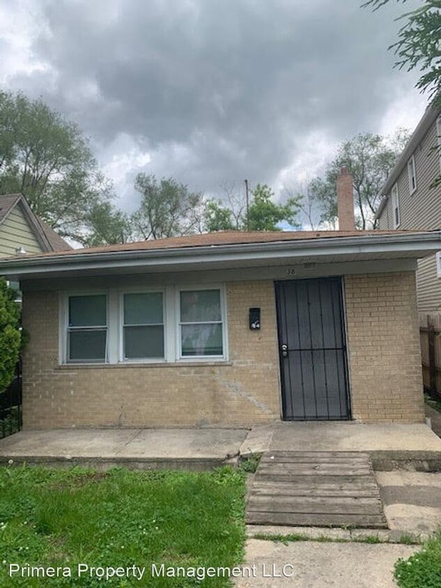 Primary Photo - 3 br, 1.5 bath House - 38 E. 102nd Place