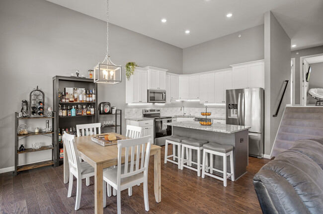 Foto del edificio - 13469 Bronze Pkwy