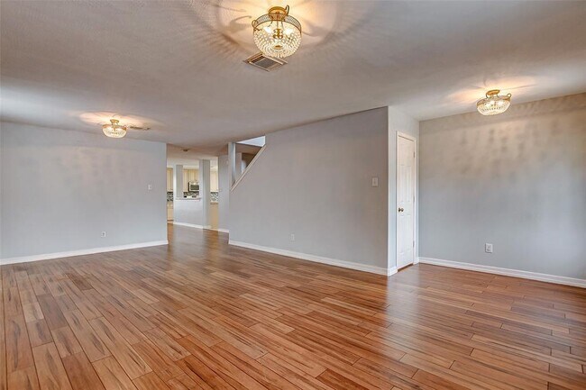 Building Photo - 6710 Springfield Garden Ln