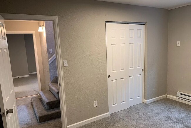 Building Photo - Live Steps from Sloan’s Lake – Beautiful 2...