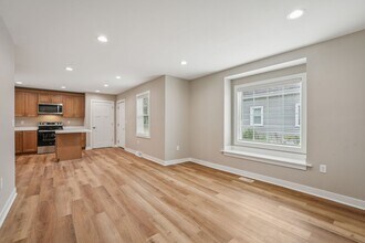 Building Photo - 1284-1284A N 68th St