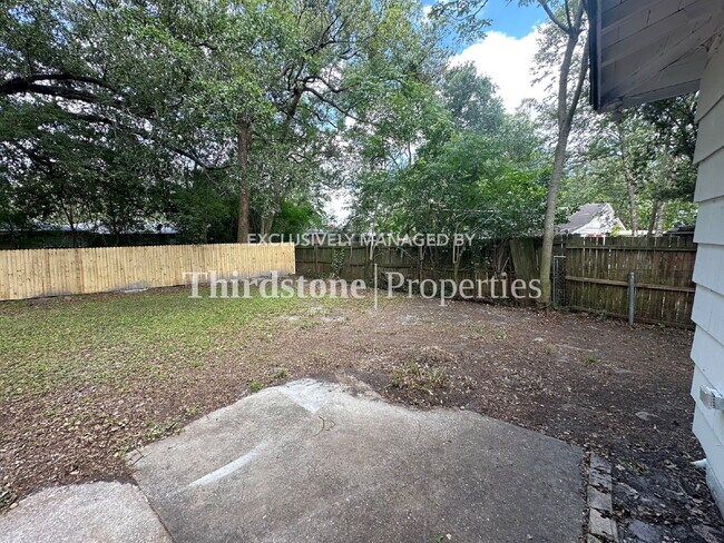 Foto del edificio - 1216 Glen Laura Rd