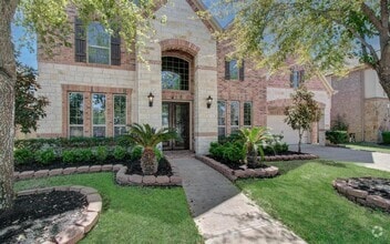 Building Photo - 4203 Scenic Valley Ln