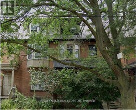 Building Photo - 676 Huron St