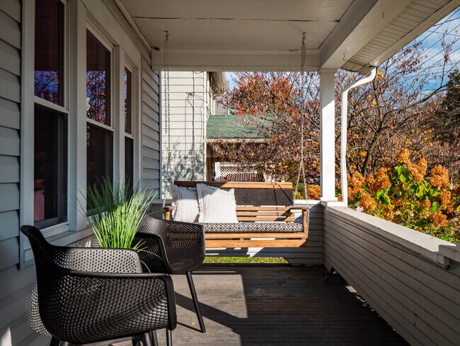 Foto del edificio - 2804 6th St