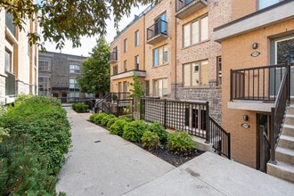 Building Photo - 7 Foundry Ave