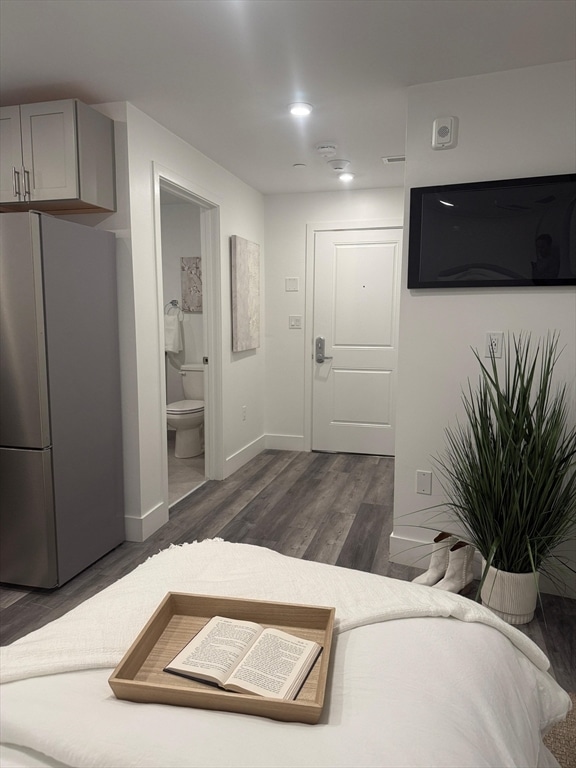 Foto del edificio - 585 Essex St