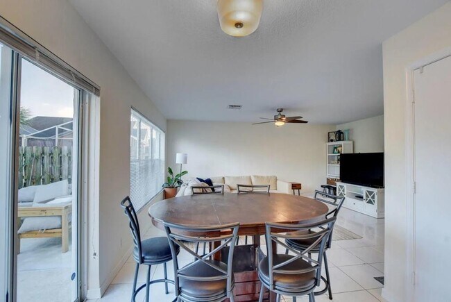 Foto del edificio - 22509 Middletown Dr