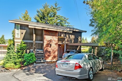 Foto principal - 1018 W Emerson St