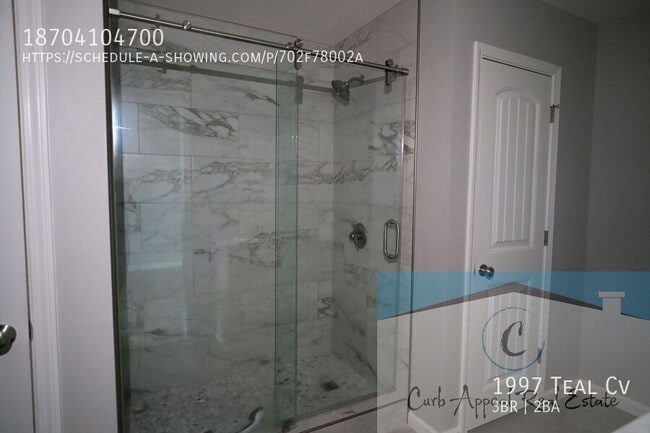 Foto del edificio - 1997 Teal Cv