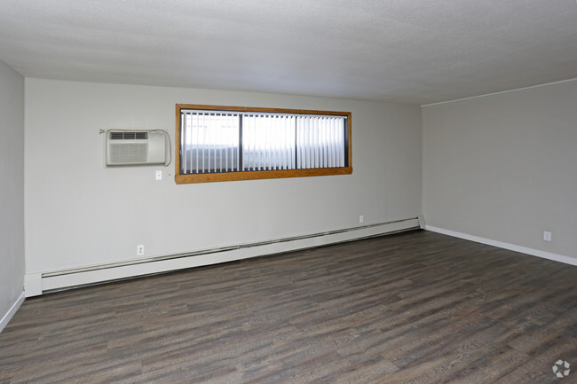 1BR, 1BA - Living Area - River Rock Apartments