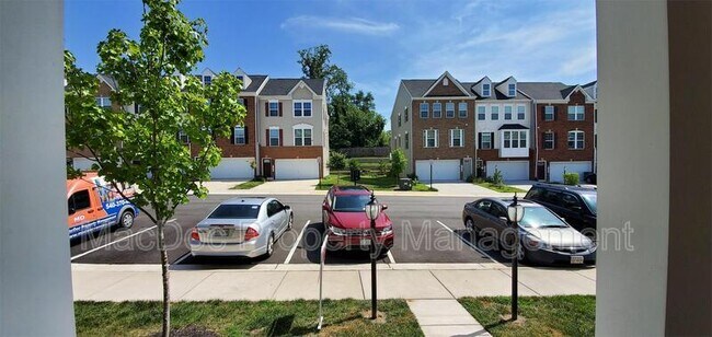 Building Photo - 1671 Dorothy Ln