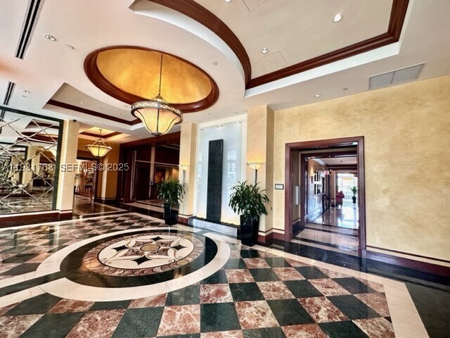 Building Photo - 20201 E Country Club Dr