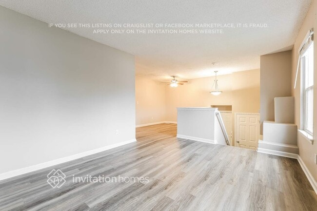 Building Photo - 17600 Ponderosa Ave