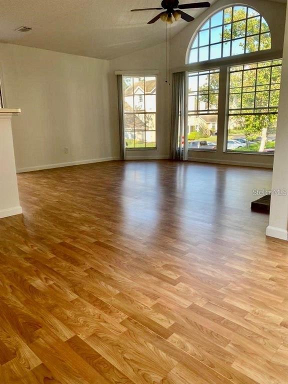 Foto del edificio - 630 Steamboat Ct