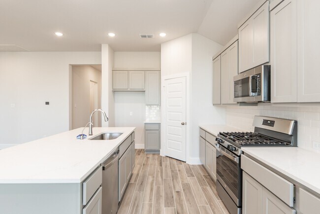 Foto del edificio - 26319 Camden Cyn Ave