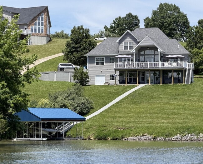 Building Photo - 135 Harbour Ridge