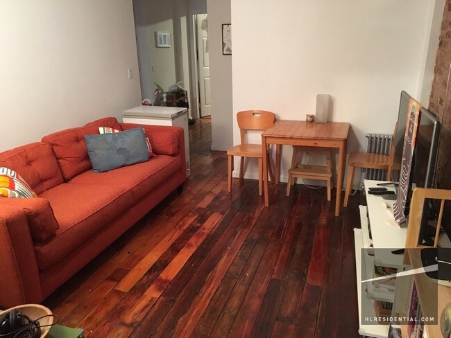 Foto del edificio - 414 Madison St