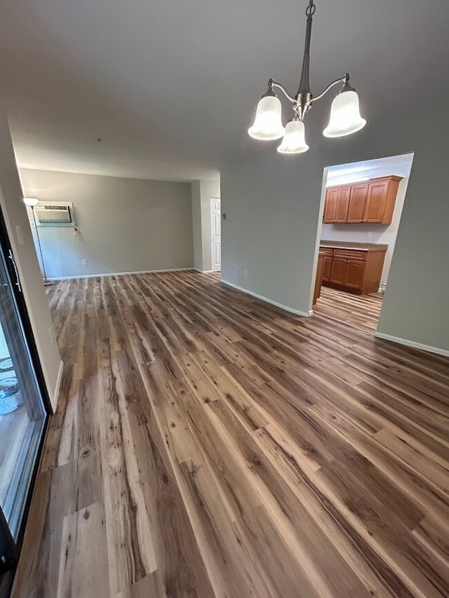 Building Photo - 67 Overlook Way