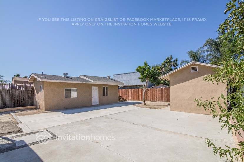 Foto del edificio - 2093 Goodall Ave