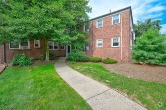 Building Photo - 349 Bloomfield Ave