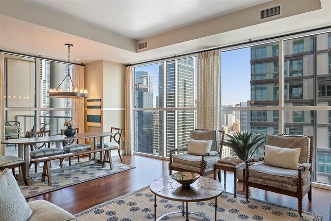 Building Photo - 98 San Jacinto Blvd