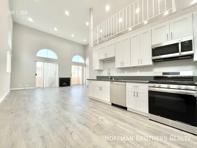 Foto del edificio - 11933 Goshen Ave, Los Angeles, 90049