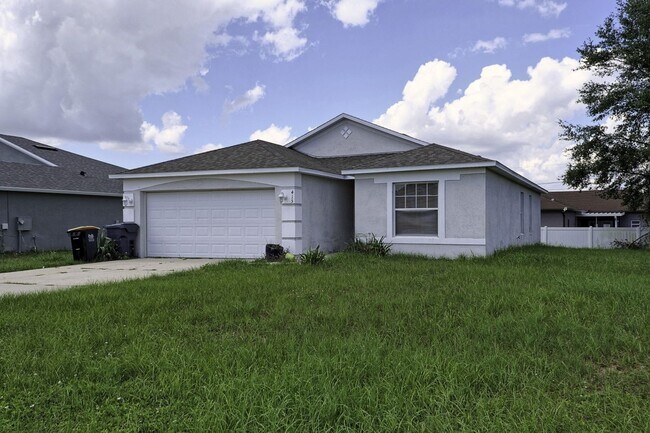 Foto del edificio - Spacious 4bd home available Now!